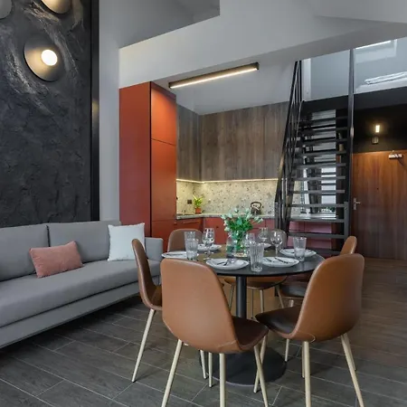 Park C14- Z Dostepem Do Basenu, Sauny, Jacuzzi, Silowni شقة