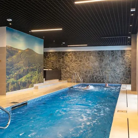 Park C14- Z Dostepem Do Basenu, Sauny, Jacuzzi, Silowni * شكلارسكا بوريبا